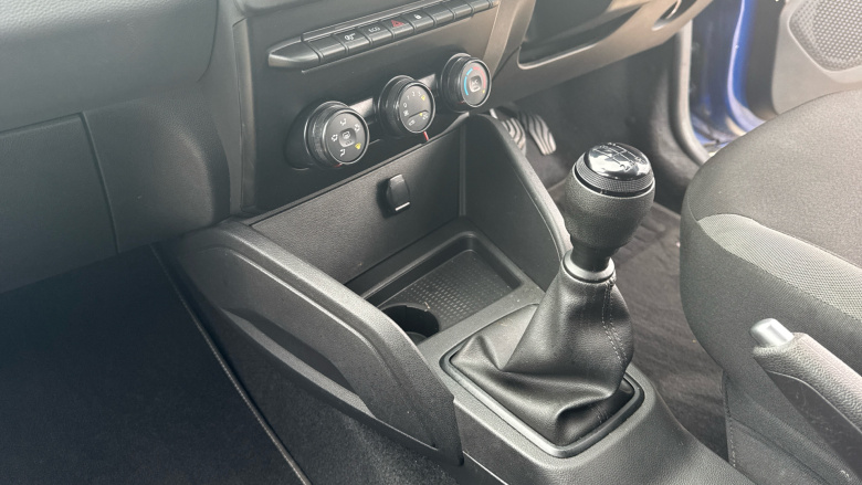 Dacia Duster 1.0 TCe 100 Essential 5dr Petrol Estate